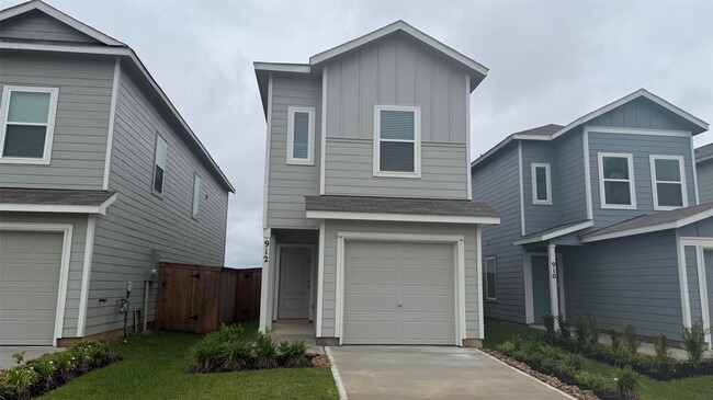 property at 912 Pertuso Ln