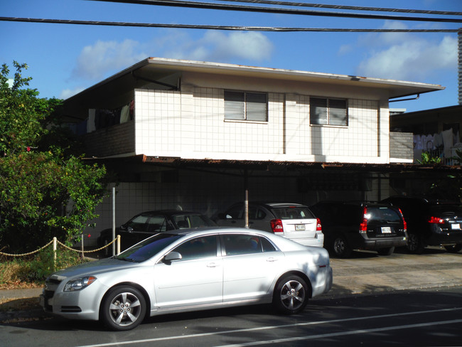 831 University Ave in Honolulu, HI - Building Photo - Building Photo