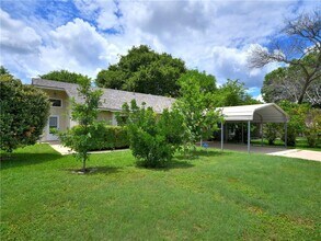 6210 Amber Pass in Austin, TX - Building Photo - Building Photo