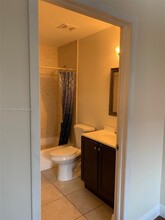 550 NW 82nd Ct, Unit 386 in Miami, FL - Building Photo - Building Photo