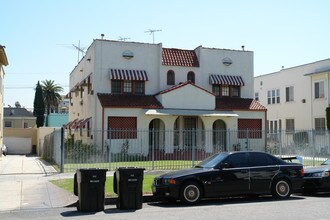 248 S Alexandria Ave in Los Angeles, CA - Building Photo - Building Photo