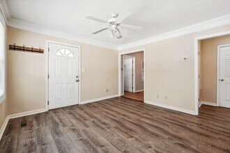 3237 Gifford St in Scottdale, GA - Building Photo - Building Photo