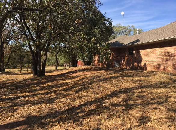 8520 E Covell Rd in Arcadia, OK - Building Photo