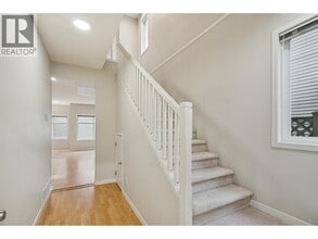 10526 Odlin Rd in Richmond, BC - Building Photo - Building Photo