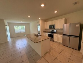 956 Brooklet Dr in Davenport, FL - Building Photo - Building Photo