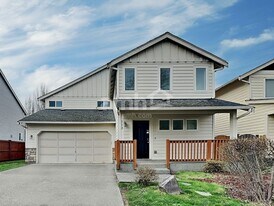 113 Eastgate Ave N in Pacific, WA - Building Photo