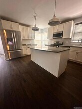 505 Gardendale St, Unit 894A-01 in Ferndale, MI - Building Photo - Building Photo