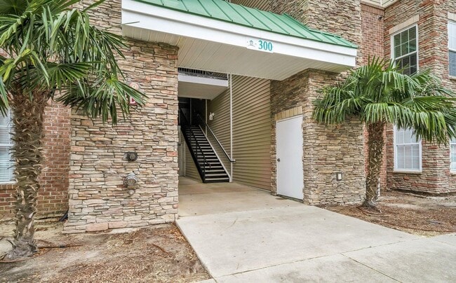 property at 300 Gateway Condos Dr