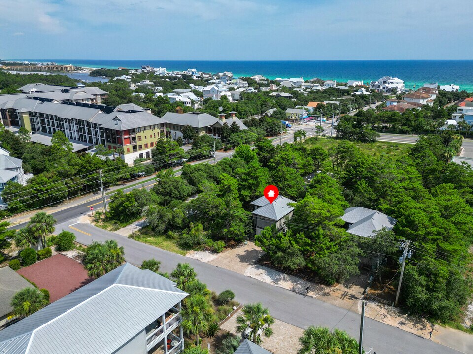 37 Rolling Dunes Dr in Santa Rosa Beach, FL - Building Photo