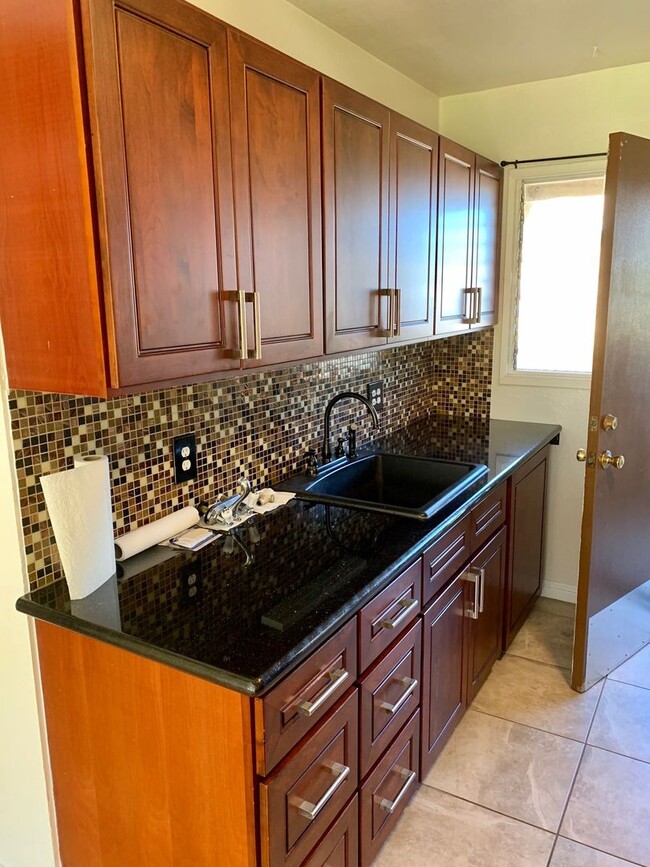 98-1385-1385 Hinu Pl in Pearl City, HI - Building Photo - Building Photo