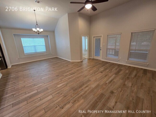 2706 Brighton Park in Converse, TX - Building Photo - Building Photo