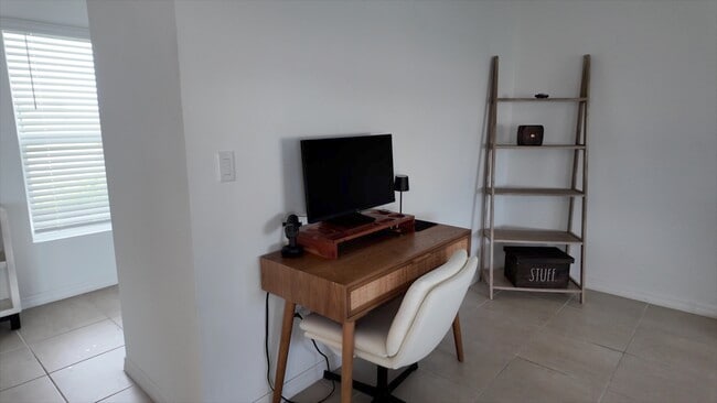 2503 Driftwood St in Auburndale, FL - Building Photo - Building Photo