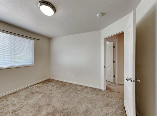 261 Walton Dr in North Salt Lake, UT - Building Photo - Building Photo