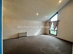 1190 York Dr in Blackfoot, ID - Building Photo - Building Photo