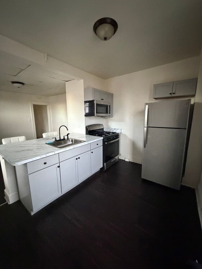 758 W King St in York, PA - Building Photo - Building Photo