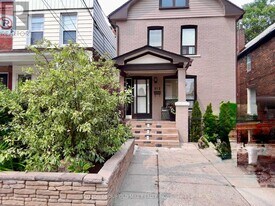 212 Maria St in Toronto, ON - Building Photo