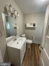 327 S Church St in Spring City, PA - Foto de edificio - Building Photo