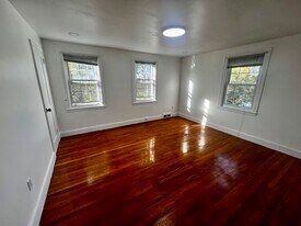 22 Bateman St in Boston, MA - Building Photo