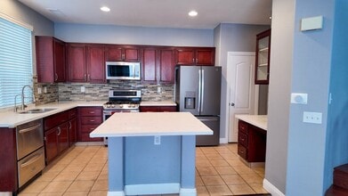 11336 parkdale Ave in Riverside, CA - Building Photo - Building Photo