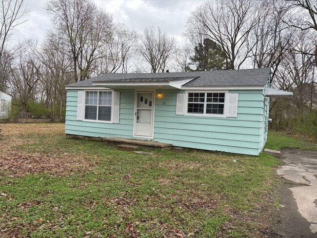 32 Jefferson St in Jackson, TN - Building Photo - Building Photo