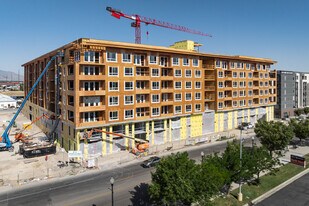 4410 S Main St in Salt Lake City, UT - Building Photo