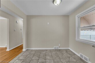 23760 Puritan Ave in Euclid, OH - Building Photo - Building Photo