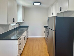 1210 Halford Ave in Santa Clara, CA - Building Photo - Building Photo