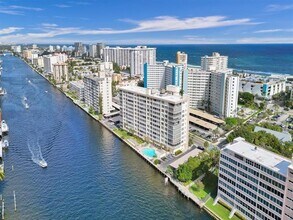 299 N Riverside Dr in Pompano Beach, FL - Building Photo - Building Photo