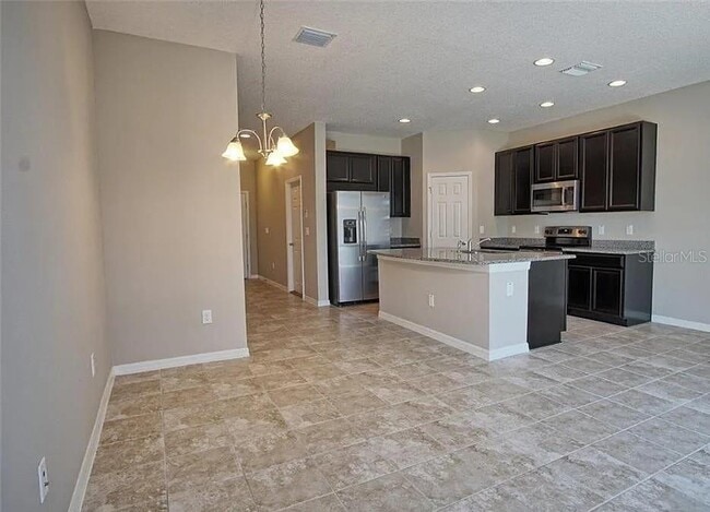 7026 Woodchase Glen Dr in Riverview, FL - Building Photo - Building Photo