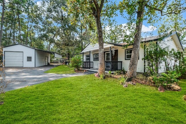 27011 Azalea Ct in Magnolia, TX - Building Photo - Building Photo