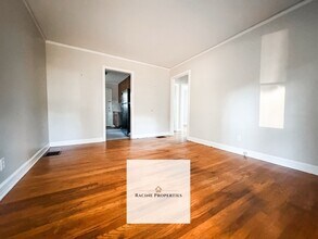 7 Bristol Dr in Taylors, SC - Building Photo - Building Photo