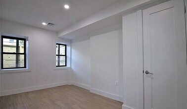 1066 Hancock St-Unit -1A in Brooklyn, NY - Building Photo - Building Photo