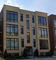 3644 W Montrose Ave in Chicago, IL - Building Photo