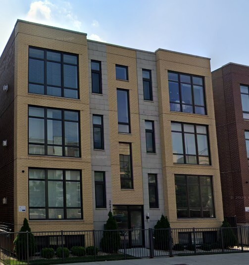 3644 W Montrose Ave in Chicago, IL - Building Photo