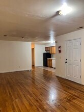 318 Magnolia Ave, Unit 2 in Elizabeth, NJ - Building Photo - Building Photo