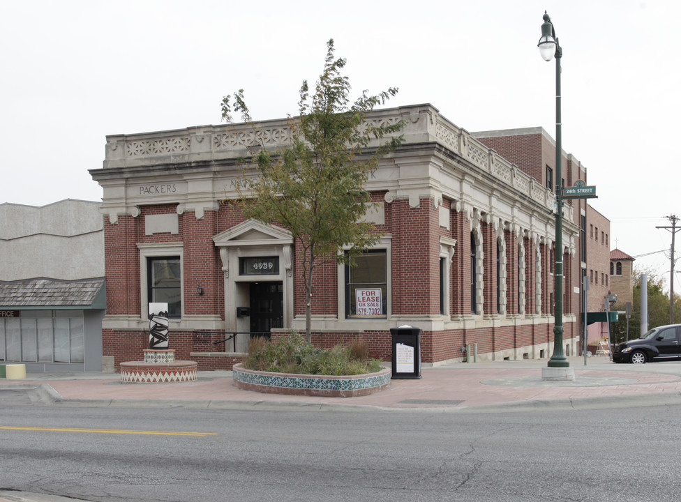 2320 O St in Omaha, NE - Foto de edificio