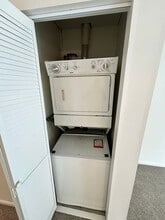 407 Bellwood Dr in West View, PA - Building Photo - Building Photo