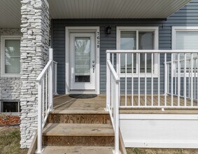 7628 Mapleford Blvd in Regina, SK - Building Photo - Building Photo