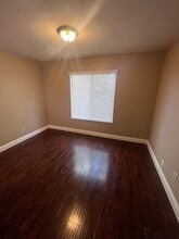 1253 Pebblewood Dr in Sacramento, CA - Building Photo - Building Photo