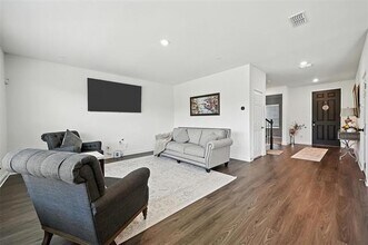 964 Burnett Dr in Aubrey, TX - Building Photo - Building Photo