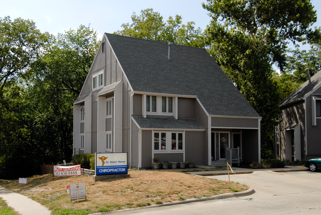 Campus West in Lawrence, KS - Building Photo