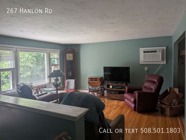 267 Hanlon Rd in Holliston, MA - Building Photo - Building Photo