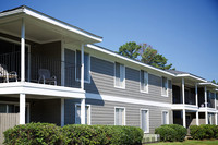 Village West Apartments II in Auburn, AL - Building Photo - Building Photo