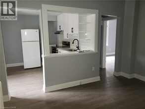 95 Cayuga St in Brantford, ON - Building Photo - Building Photo