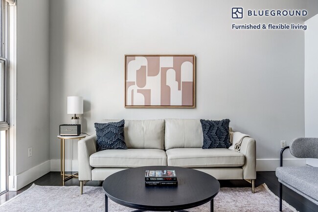 334 Santana Row-Unit -FL3-ID1323 in San Jose, CA - Building Photo - Building Photo