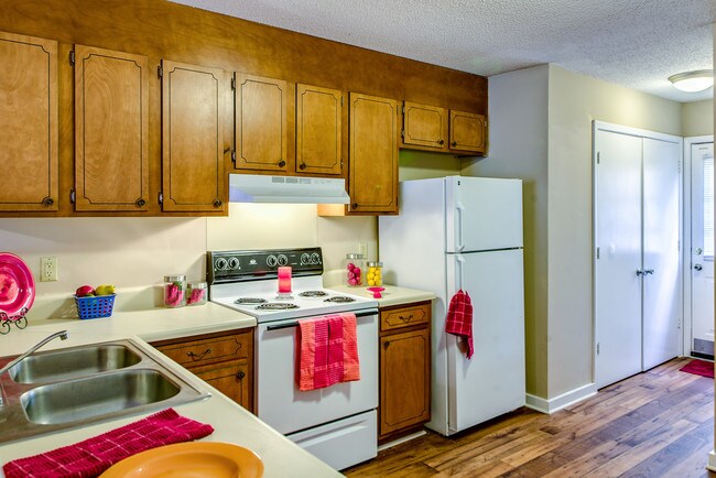 Davidson Apartment Homes in Concord, NC - Building Photo - Building Photo