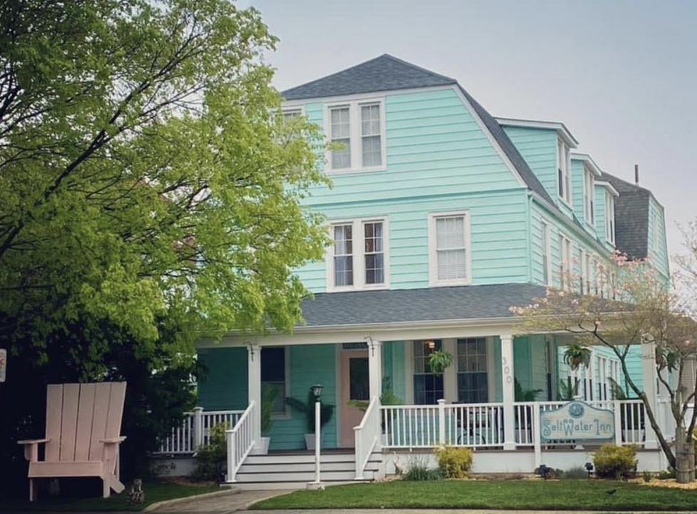 300 10th Ave, Unit SWI in Belmar, NJ - Foto de edificio