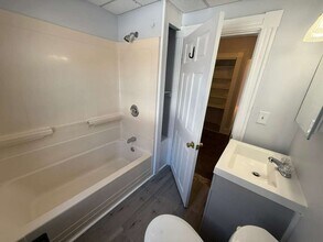 66 Main St in Princeton, MA - Building Photo - Building Photo