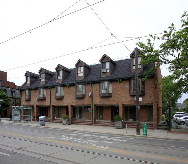 Trefann Court in Toronto, ON - Building Photo - Building Photo