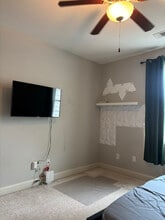 3855 Academy Dr in Opelika, AL - Foto de edificio - Building Photo